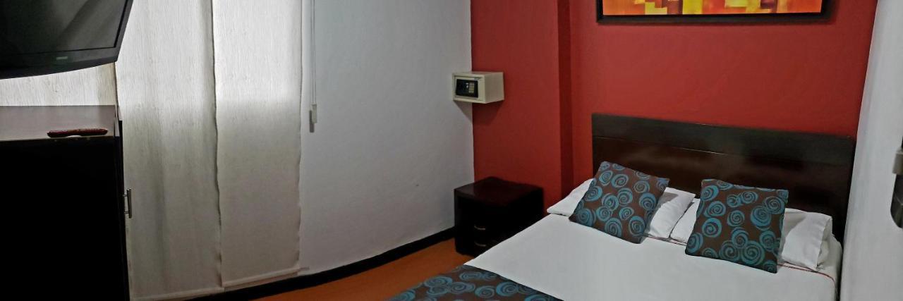 Hotel Fidenzi Богота Экстерьер фото
